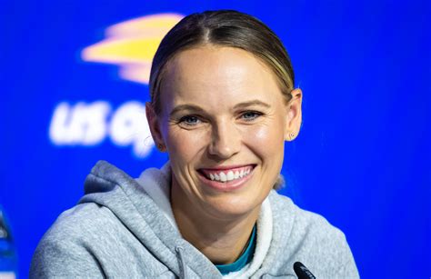 caroline wozniacki body paint|WATCH: Wozniacks SI body paint comes off in outtakes